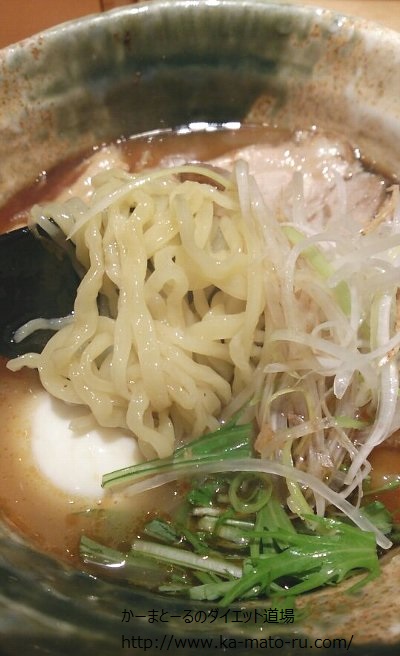 新宿ラーメンは世代交代していた【焼きあご塩らー麺たかはし】本店