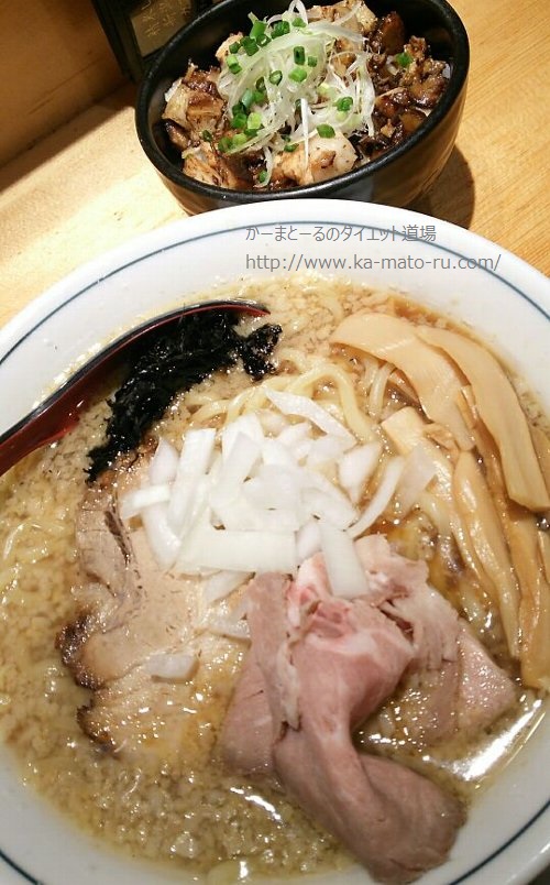 新宿ラーメンは世代交代していた【焼きあご塩らー麺たかはし】本店