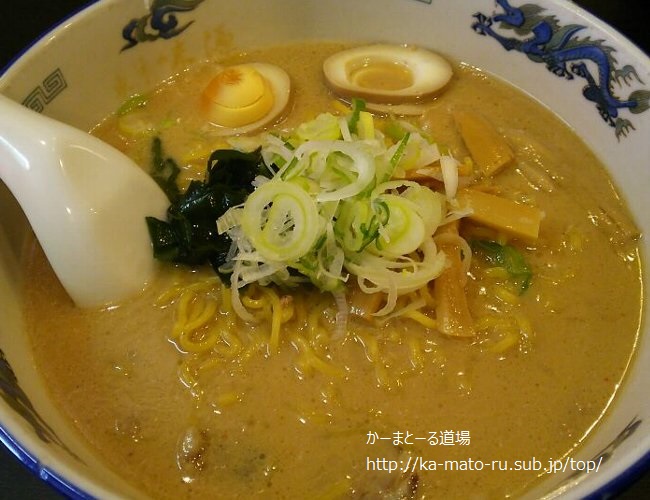 【味源】懐かしい豚骨醤油ラーメン（神田駅前店）東京都内24時間営業