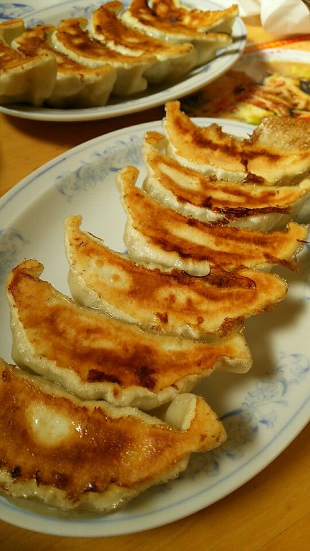 【餃子の満洲】餃子の王将より安い！3割美味いの意味は