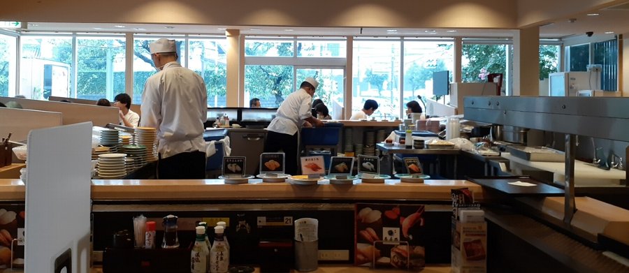 【魚屋路 横浜十日市場店】社長がやさＣ 安定のすかいらーくグループ