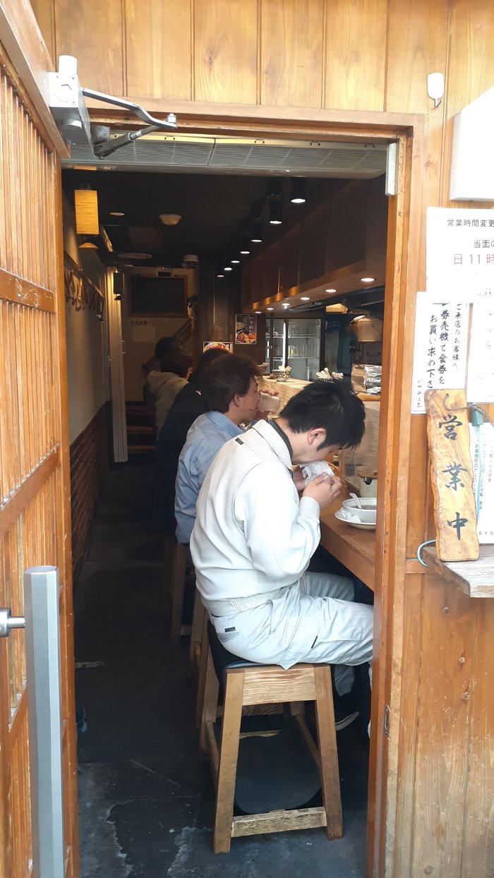 【中野駅周辺】玉 バラそば屋 中野店【美味しいラーメン屋青葉近く】