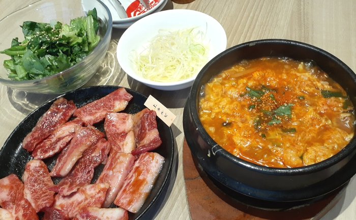 【国産牛焼肉くいどん】財布に合わせたメニュー選択が可能【蘇我店】食べ放題あり