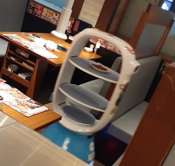 【まるで回転寿司？】特急レーン 焼肉の和民 王子店