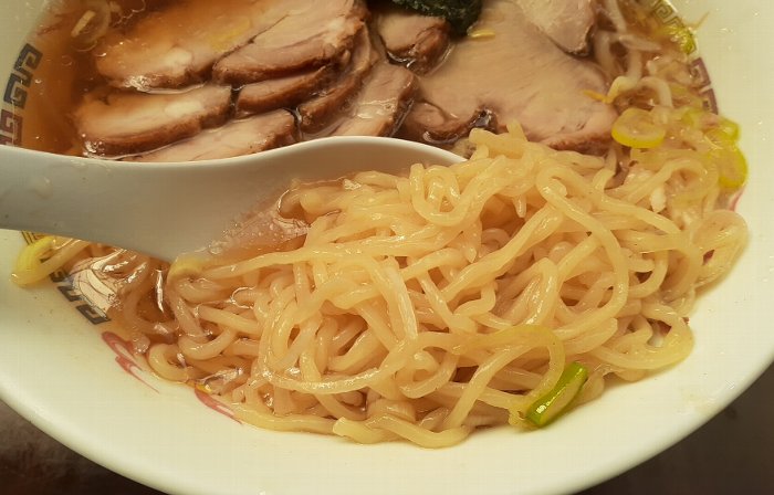 【浅草】330円の地元民に愛されるラーメンを食べた結果【花やしき】