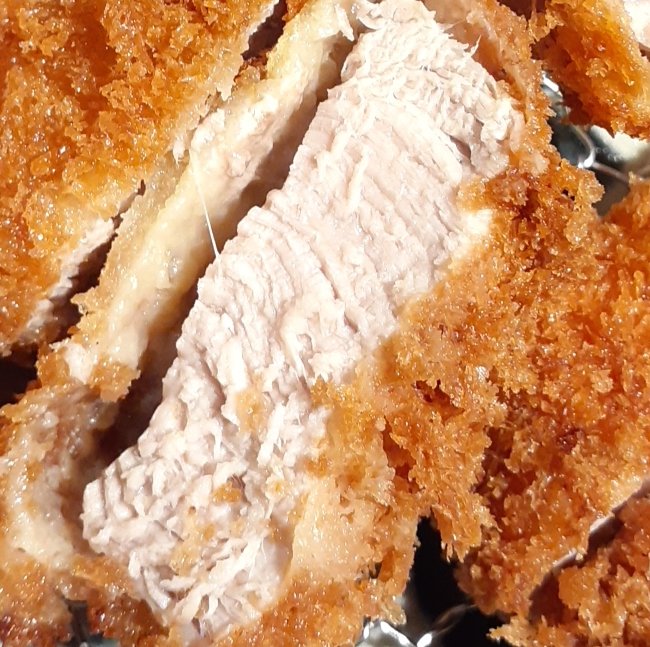 鎌倉は「しらす丼」ではなく「とんかつ」だった【鎌倉かつ亭 あら珠 総本店】