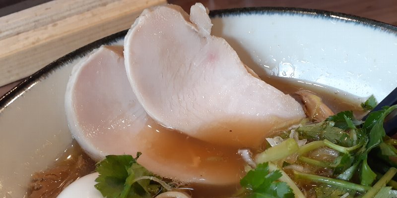 【健やか】三鷹の無化調繊細ラーメン【美味しい煮干しラーメン】
