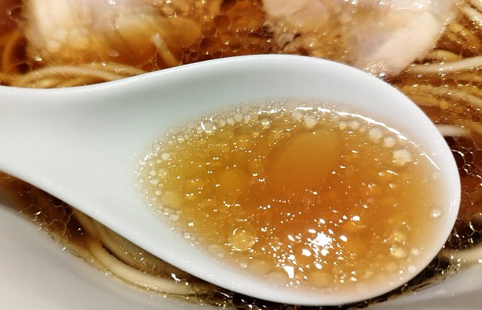 凛RIN東京駅構内にラーメン屋